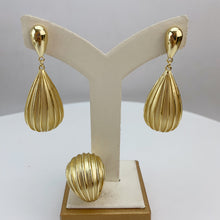 Load image into Gallery viewer, 18k Gold Plated Pearl Italian Jewelry Set