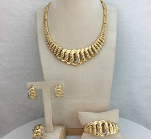 Load image into Gallery viewer, Elegant Twisted Gold Statement Jewelry Set