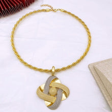 Load image into Gallery viewer, Two-Tone Luxury Design 18K Gold Plated Jewelry Set