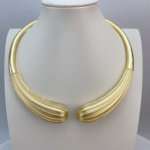 Load image into Gallery viewer, 18k Gold Plated Pearl Italian Jewelry Set