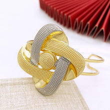 Load image into Gallery viewer, Two-Tone Luxury Design 18K Gold Plated Jewelry Set
